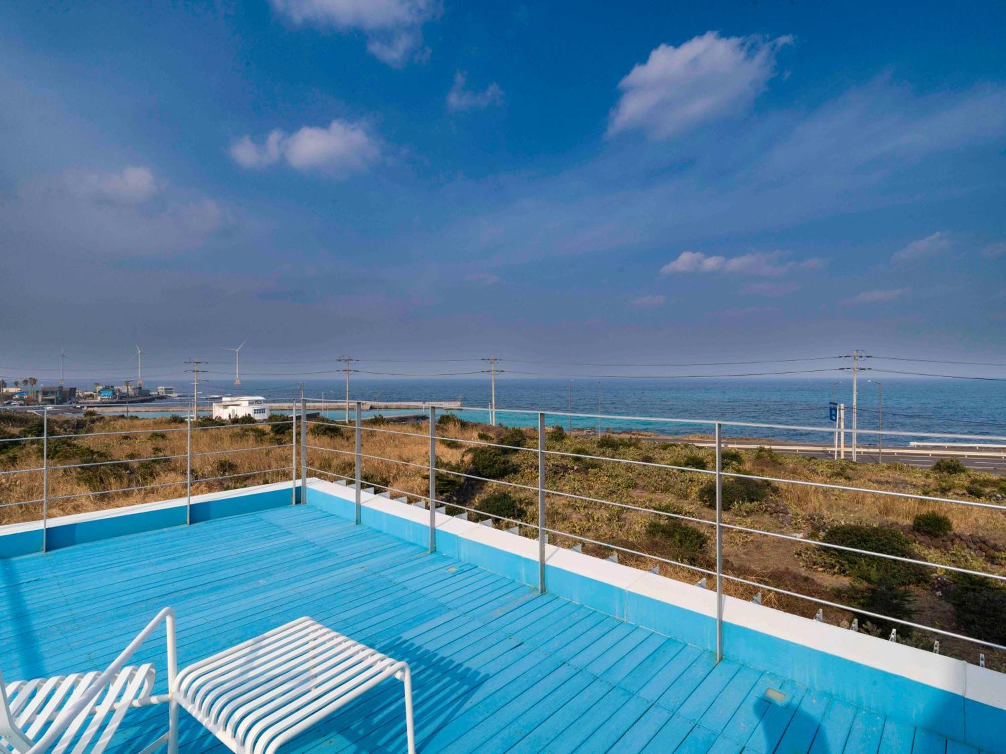 Boutique Pool Villa Namib Jeju Exterior photo